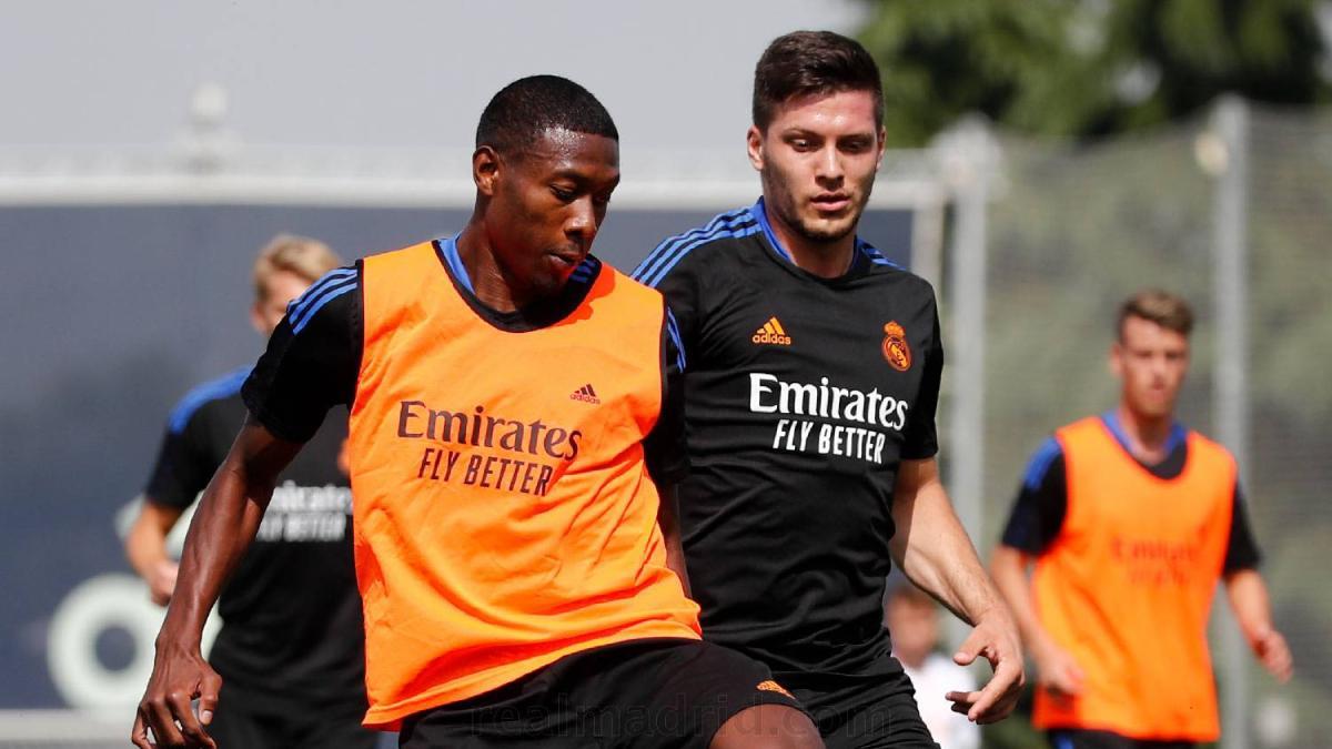 Luka Jovic queda como único delantero del Real Madrid tras el positivo de Karim Benzema