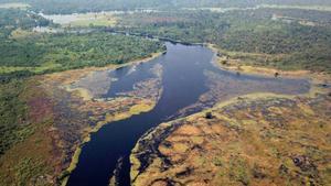 El río Ruki, en la cuenca del Congo