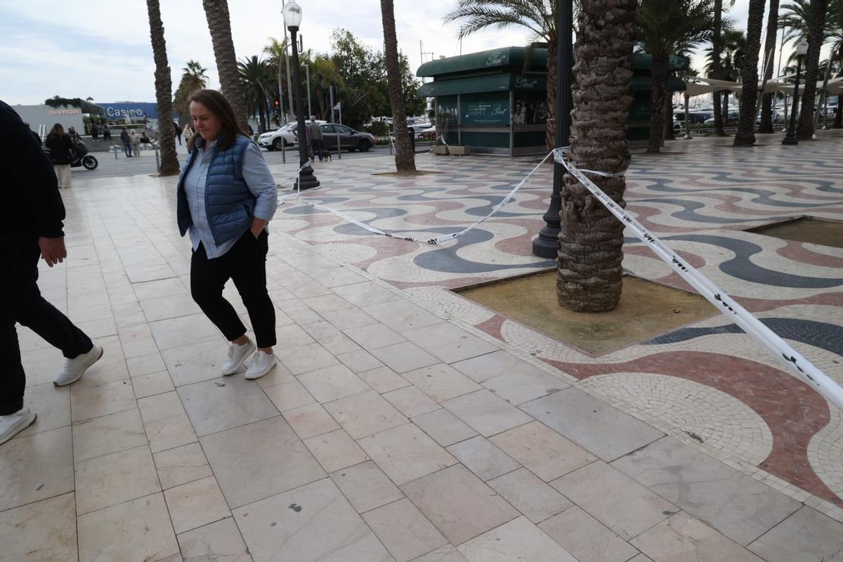 La Explanada, cerrada al paso por alerta meteorológica