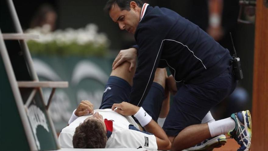 Carreño se retira lesionado de su partido contra Nadal, quien se mete en semifinales