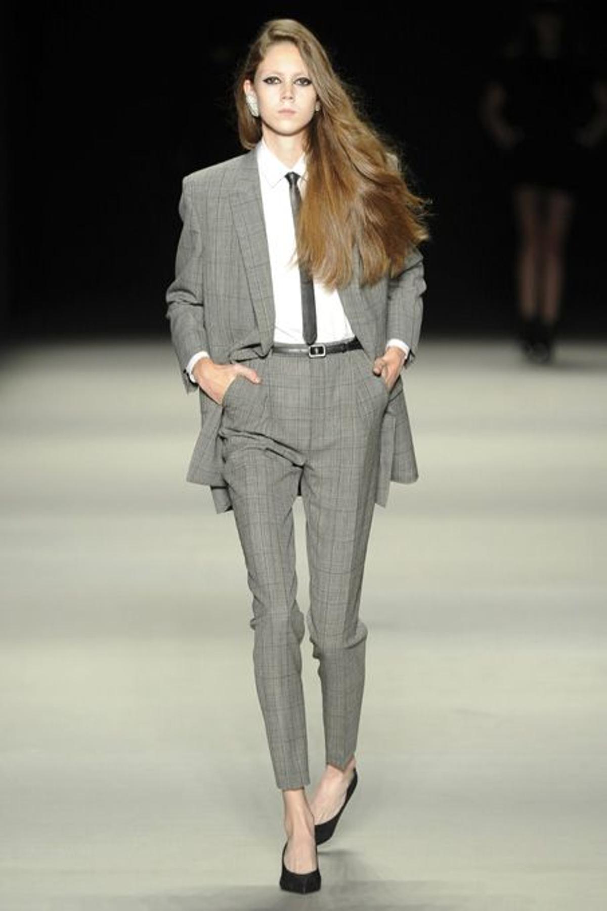 Saint Laurent, Elie Saab, Stella McCartney, Ungaro, Paris Fashion Week, Semana de la Moda, desfiles, pasarela