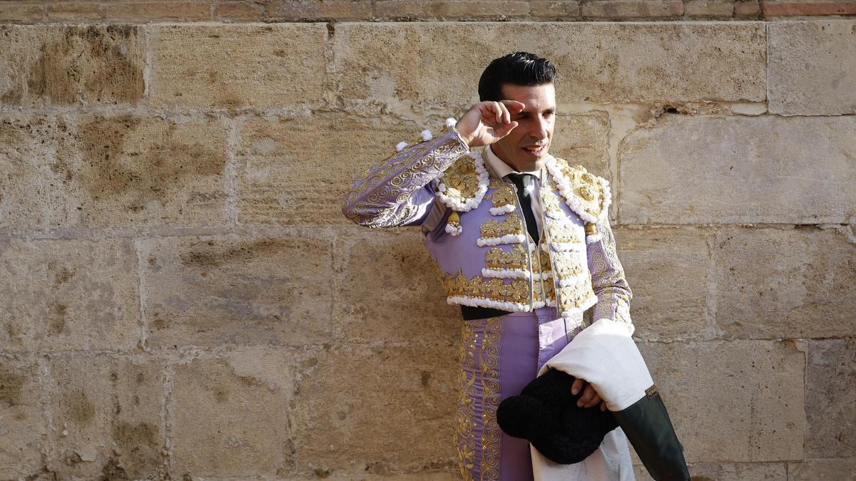 Alejandro Talavante, que hará doblete en la Feria de Fallas, en el patio de cuadrillas de València.