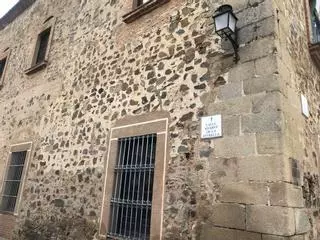 Fotogalería | Por el Adarve de la Estrella de Cáceres