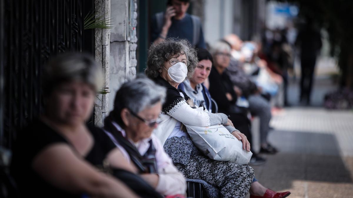 La actual reforma pretende conseguir un acercamiento progresivo de la edad efectiva de jubilación a la edad legal, que no cambia.