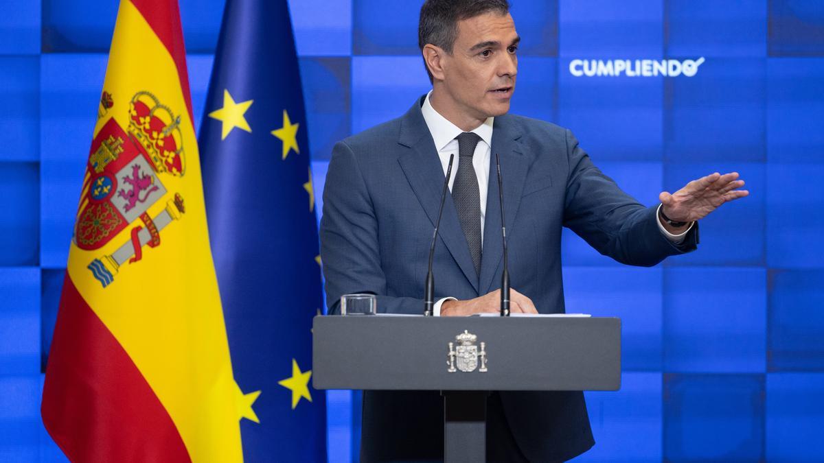 El presidente del Gobierno, Pedro Sánchez, comparece para hacer balance del curso político, en el Complejo de la Moncloa, a 31 de julio de 2024, en Madrid (España).