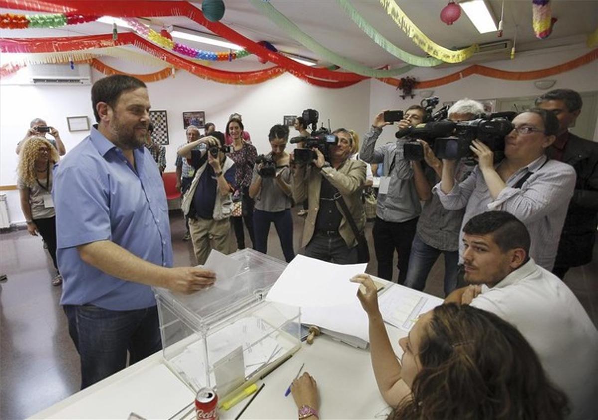 Oriol Junqueras (ERC) ha exercit el seu dret de vot a les eleccions municipals del 24-M.