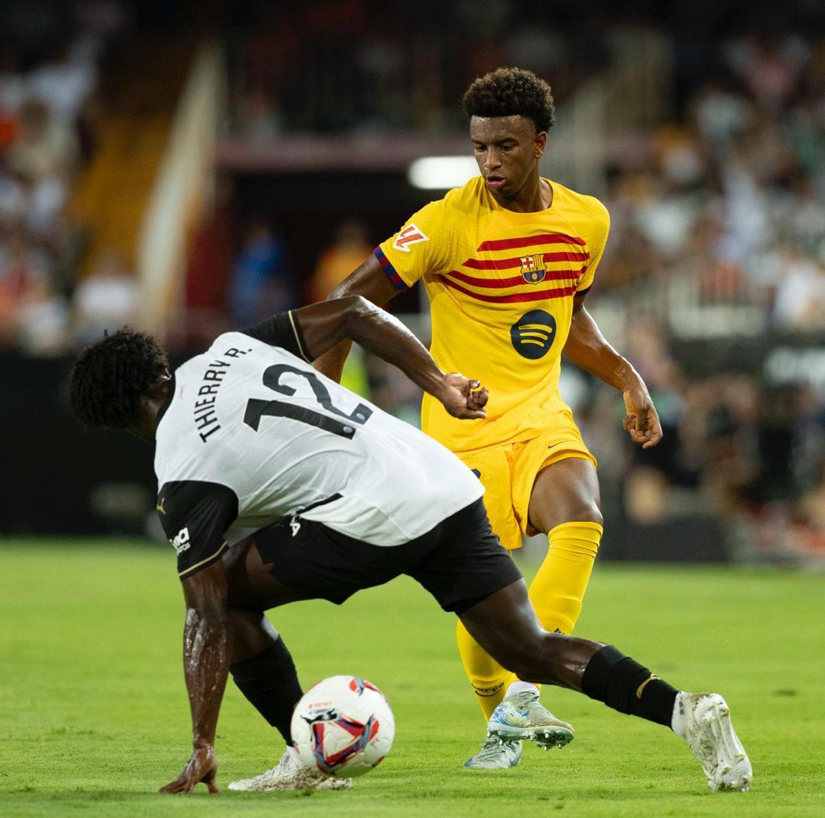Valencia - FC Barcelona, el partido de la jornada 1 de LaLiga EA Sports, en imágenes.