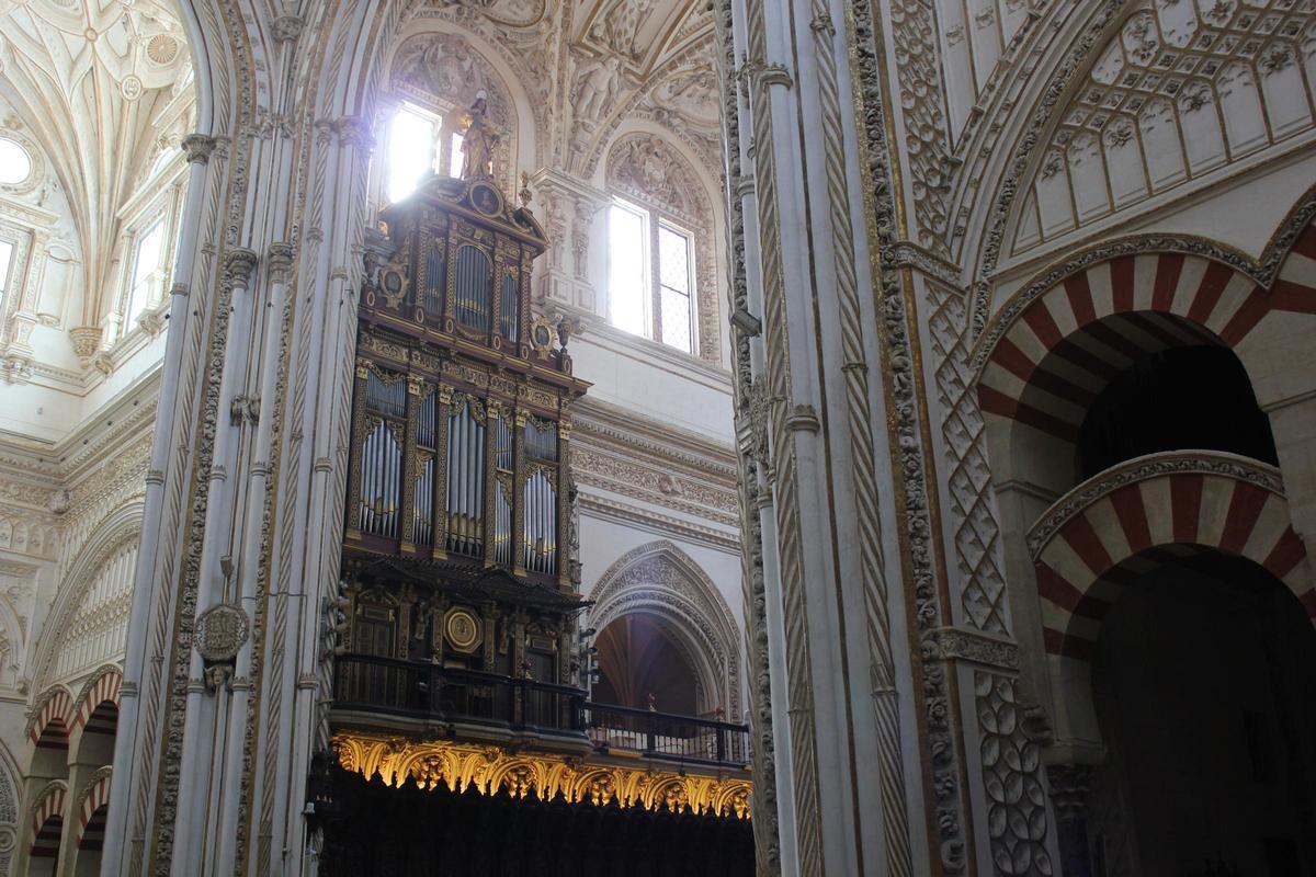 CÓRDOBA, órgano del Evangelio
