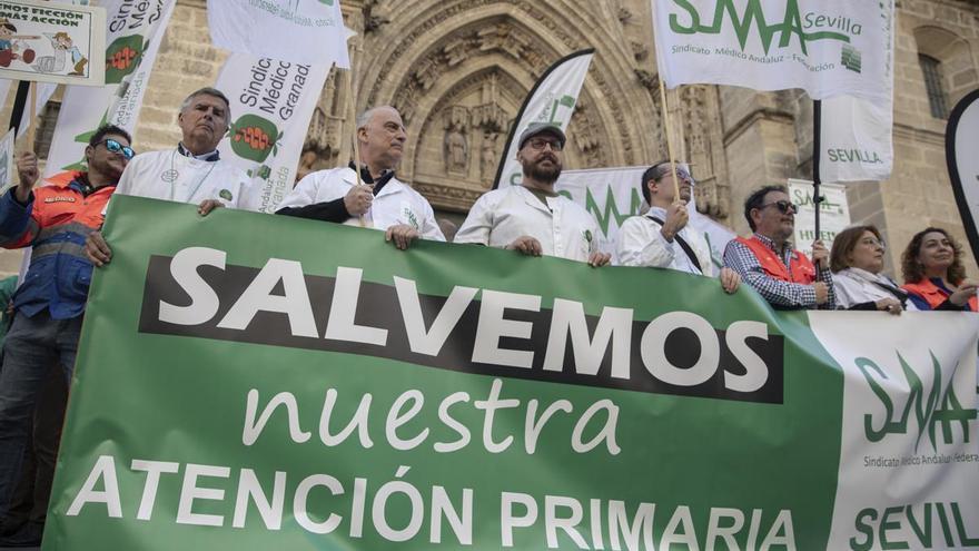Los médicos andaluces rompen la tregua y emplazan a la huelga en la primaria