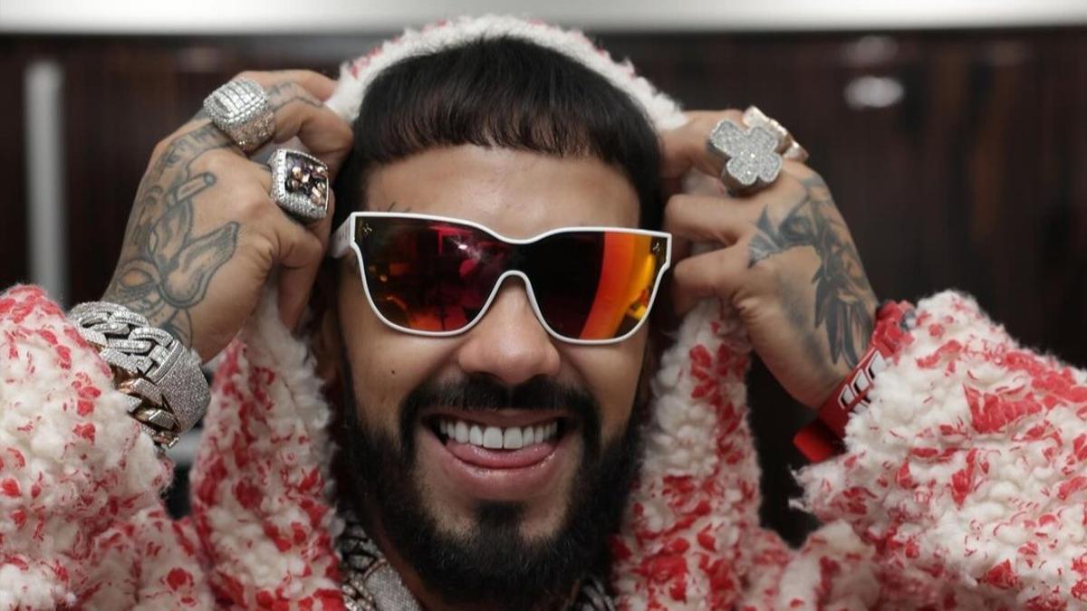 El cantante puertorriqueño Anuel en una foto publicada en sus redes sociales