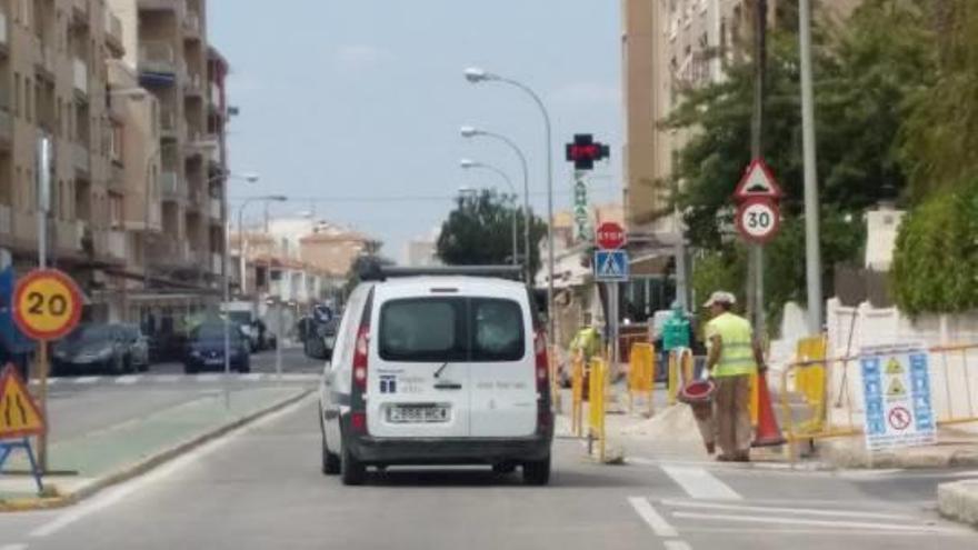 Santa Pola renovará tuberías de más de 40 años para mejorar la presión en Playa Lisa