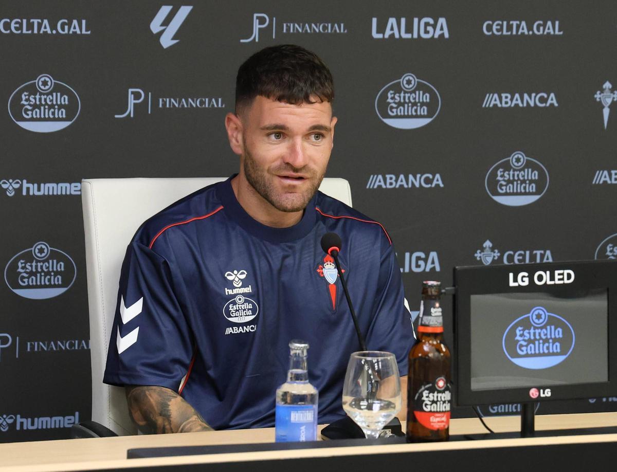 Javi Galán, durante la rueda de prensa.