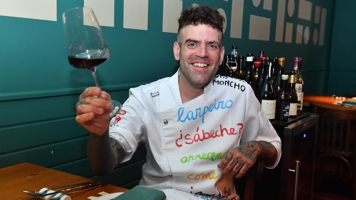 El chef de Millo, Moncho Méndez, en su restaurante.