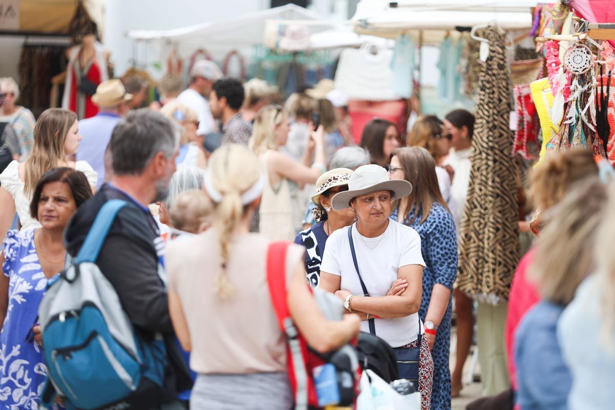 Galería: Todas las imágenes de la apertura del Mercadillo de Punta Arabí