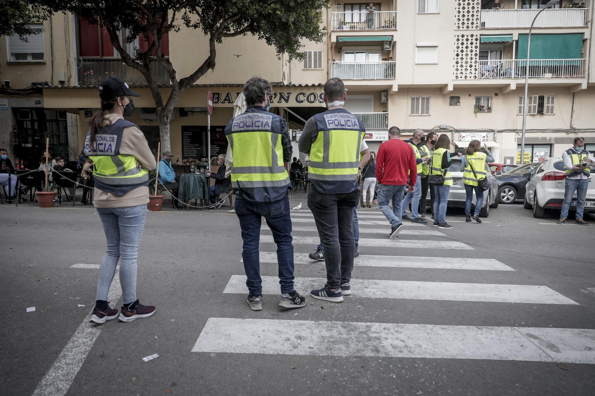 Desescalada de la tercera ola del coronavirus en Mallorca: Policía y Guardia Civil intensifican los controles en playas, bares y carreteras