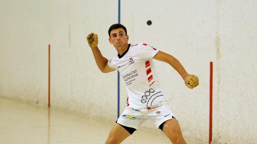 Tonet IV passa a semifinals de l&#039;Individual fent por