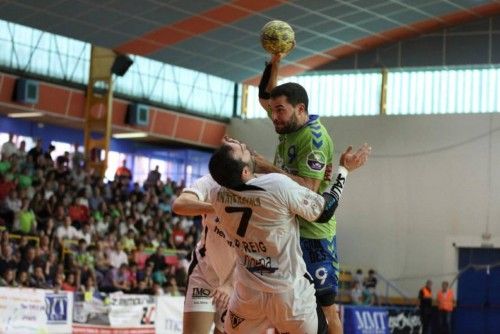 Balonmano: MMT Seguros - Helvetia Anaitasuna (25-24)