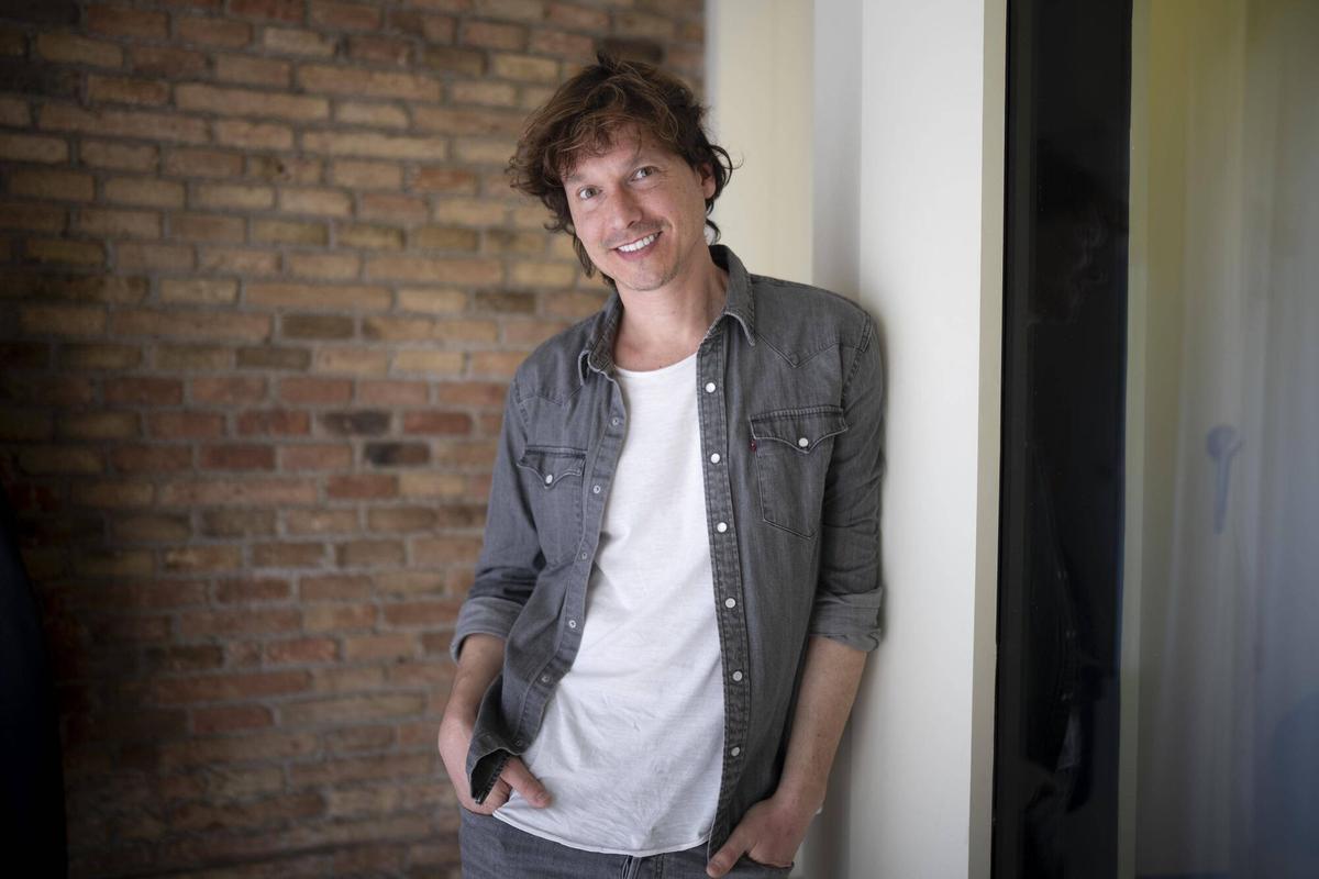 Entrevista con el músico Ramon Mirabet en su estudio.