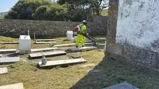 Ons se pone a punto para el verano y Cultura prepara el proyecto de la capilla