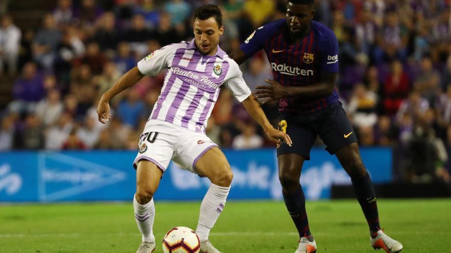 El VAR salva el Barça en un camp de mines