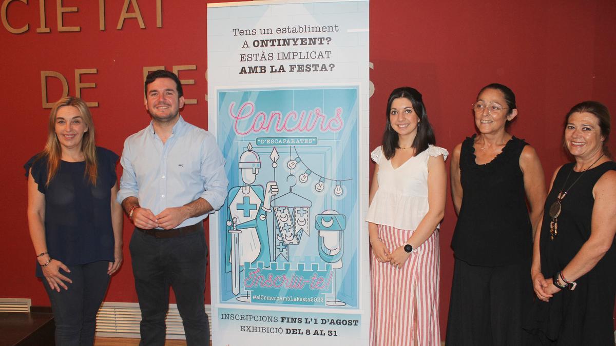 Presentación del concurso «El Comerç amb la Festa 2022»