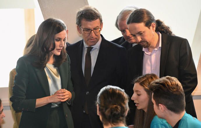 La reina Letizia entrega un premio en A Coruña