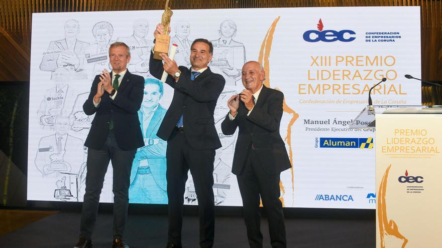 Entrega del premio al liderazgo empresarial de la Confederación de Empresarios de A Coruña a Manuel Ángel Pose Palleiro, del Grupo Alumán