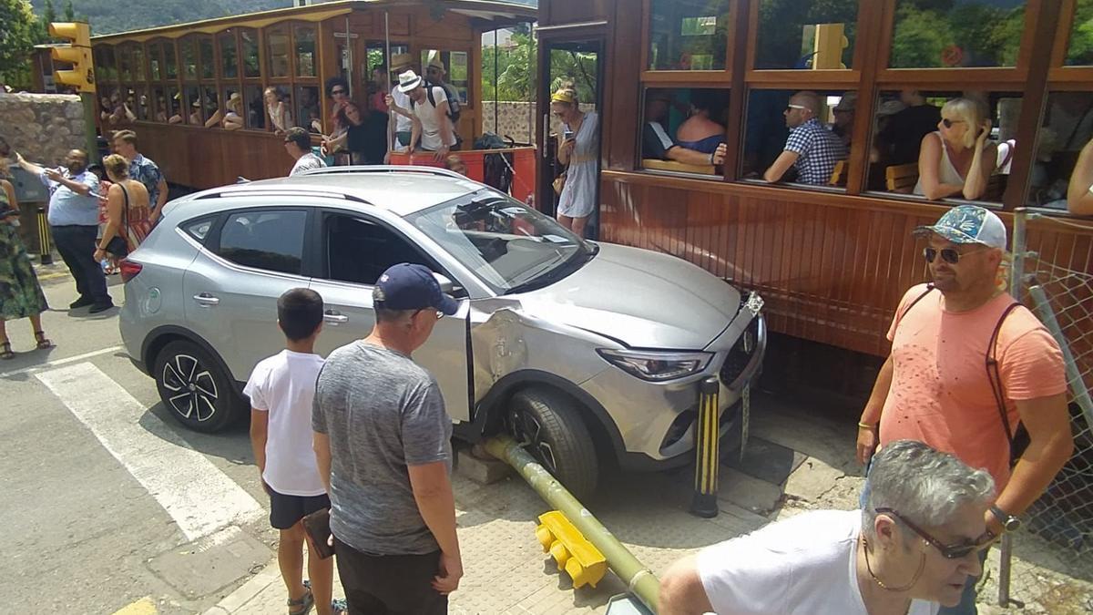 Ziemlich verhakt: die Unfallstelle in Sóller.