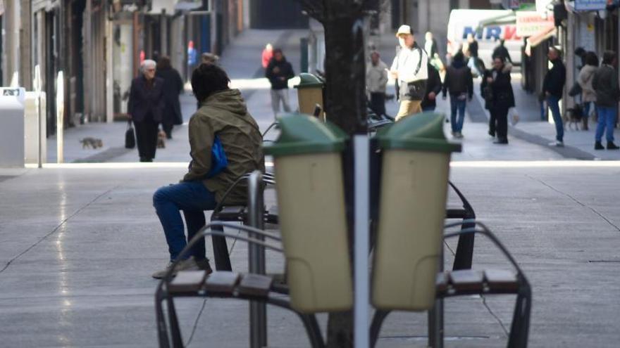 Gente en la calle Barcelona, esta misma tarde