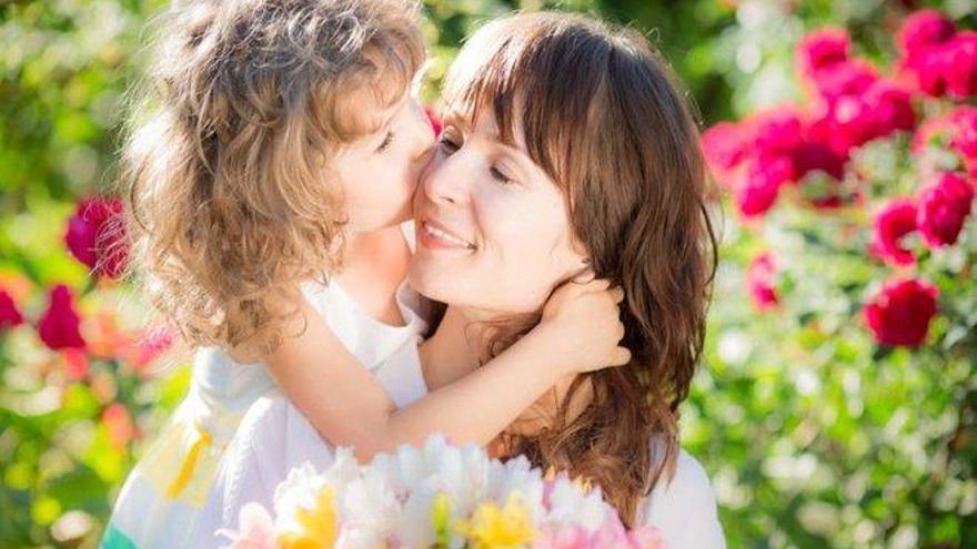 Día de la Madre: 30 frases para desear feliz día a mamá