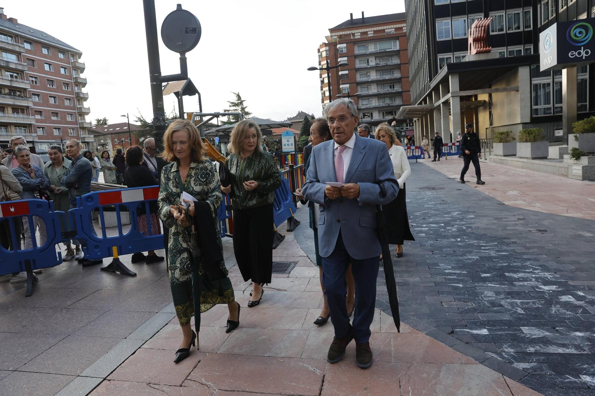 EN IMÁGENES: La Familia Real asiste en Oviedo al concierto de los premios "Princesa de Asturias"