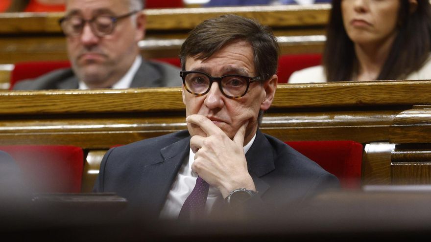 El president de la Generalitat, Salvador Illa, al Parlament.