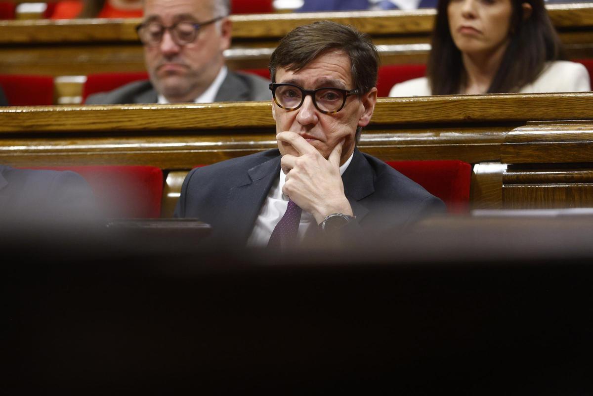 El president de la Generalitat, Salvador Illa, este miércoles en el Parlament. El president de la Generalitat, Salvador Illa, este miércoles en el Parlament.