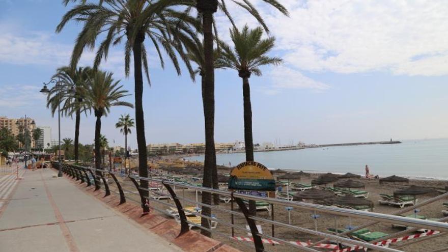 Nueva barandilla del paseo marítimo de Benalmádena