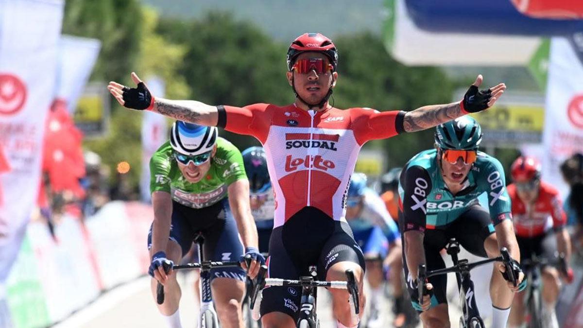 Ewan vuelve a ganar en Turquía