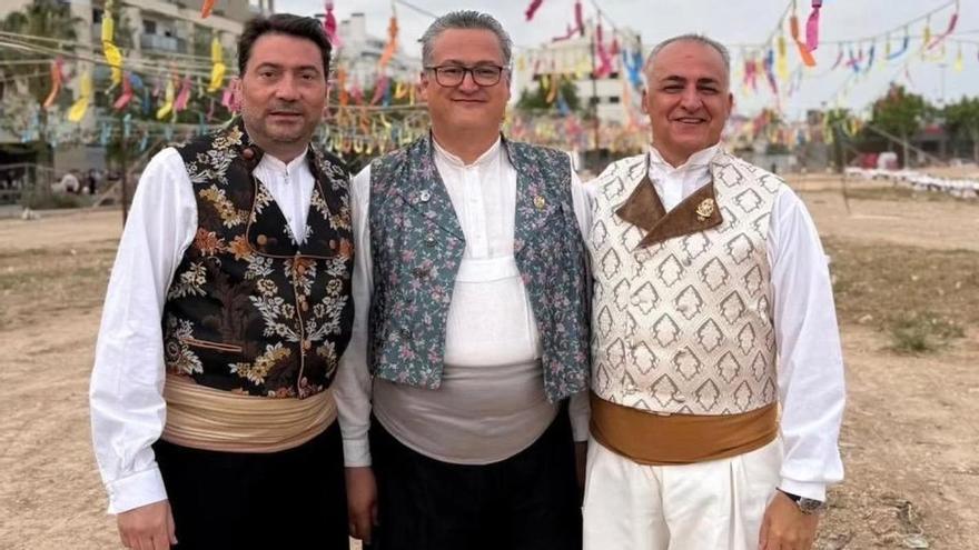 Las fallas y la pólvora de Benicalap pierden a Javier Paredes, miembro del inseparable trío de "los tres de Acacias"