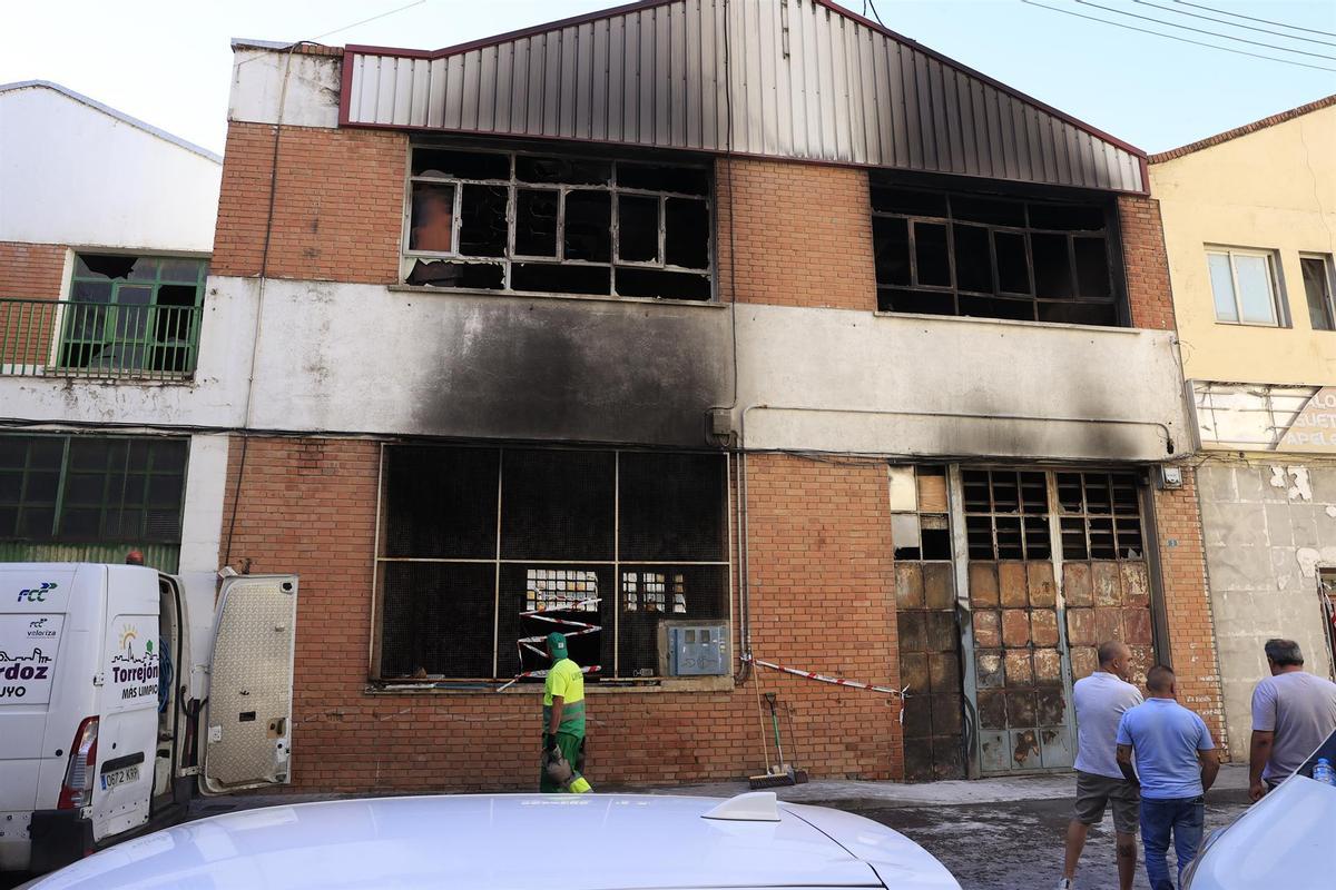 Imagen de la nave industrial en el que fue asesinada Esther en Torrejón de Ardoz.