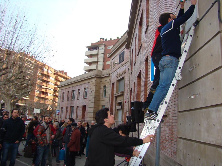 Canvi de nom de la plaça Espanya