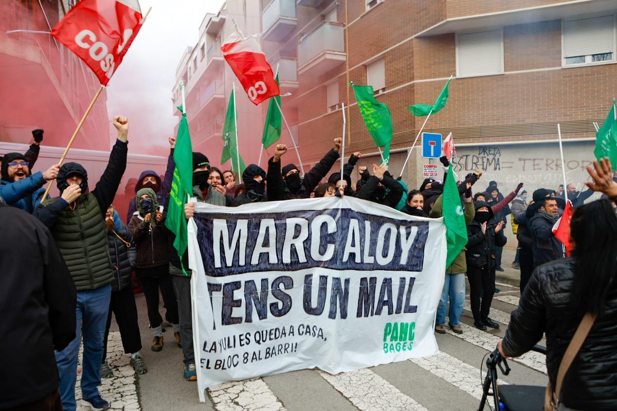 El desnonament del bloc 8 de Manresa, en imatges El desnonament del bloc 8 de Manresa, en imatges