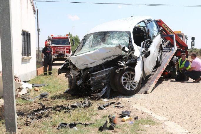 Dos fallecidos en un accidente en Coreses (Zamora)