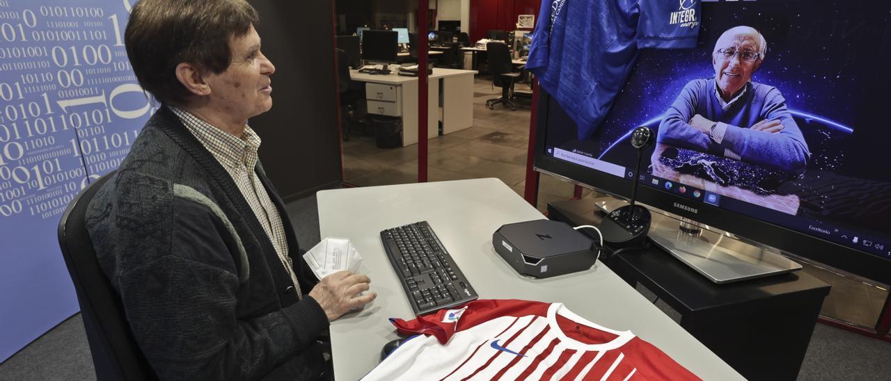 Así fue el cara entre Javier Irureta y Ciriaco Cano, los entrenadores que metieron en la UEFA al Oviedo y al Sporting