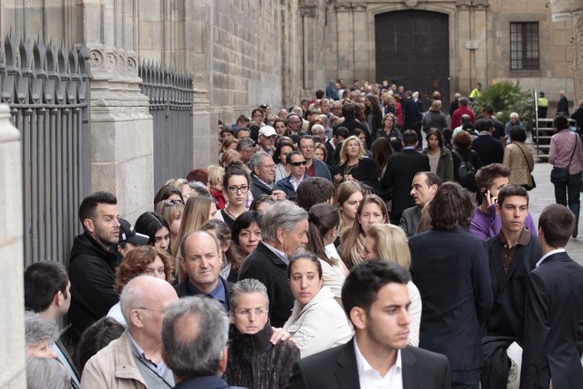 Cues a la catedral de Barcelona per al funeral de Tito Vilanova.