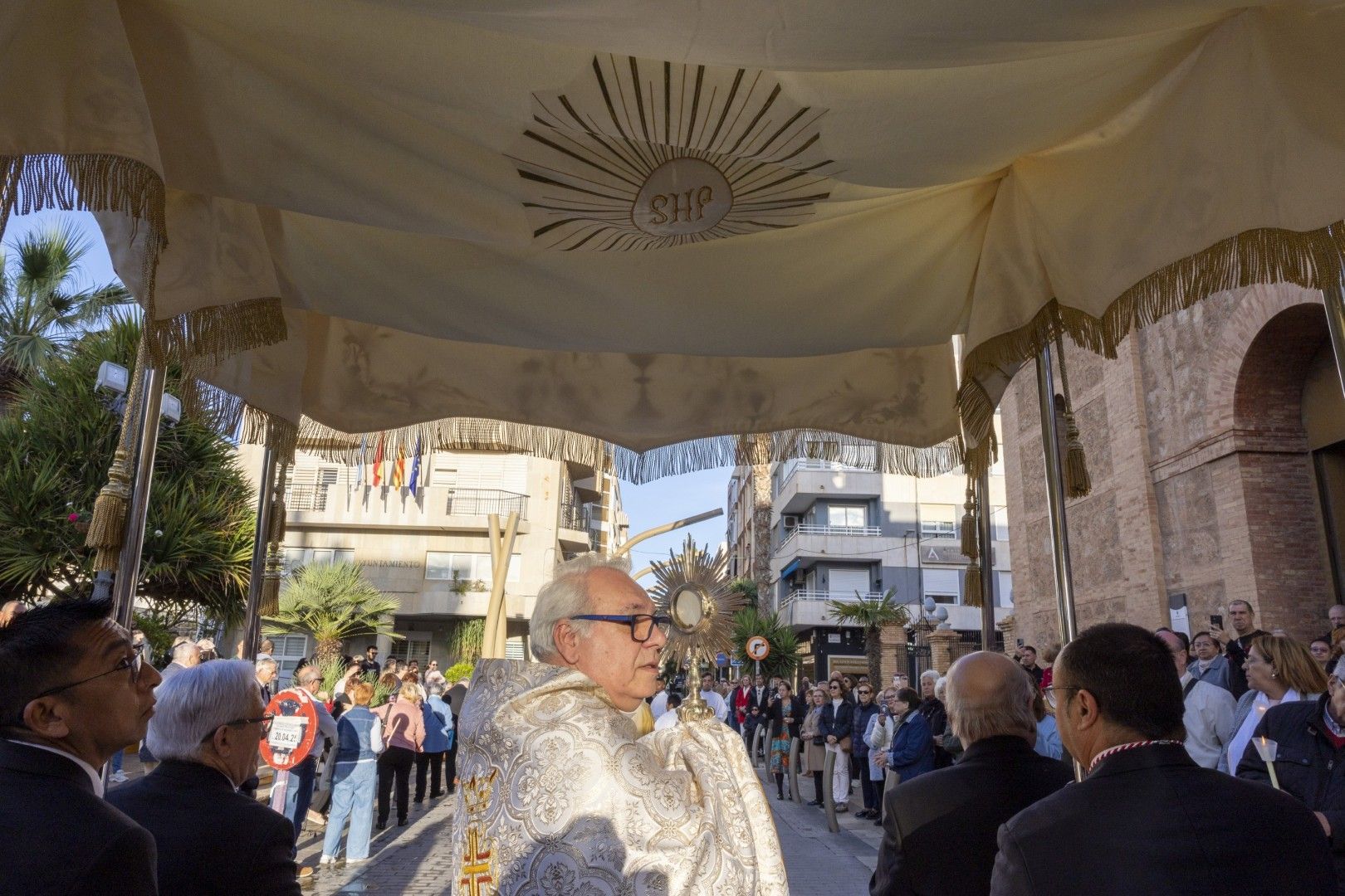 Las imágenes de la procesión del Encuentro del Domingo de Resurrección en Torrevieja