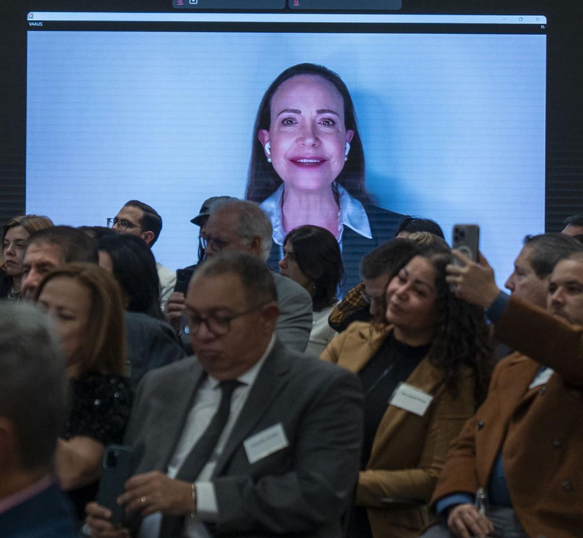 El dilema contra Maduro