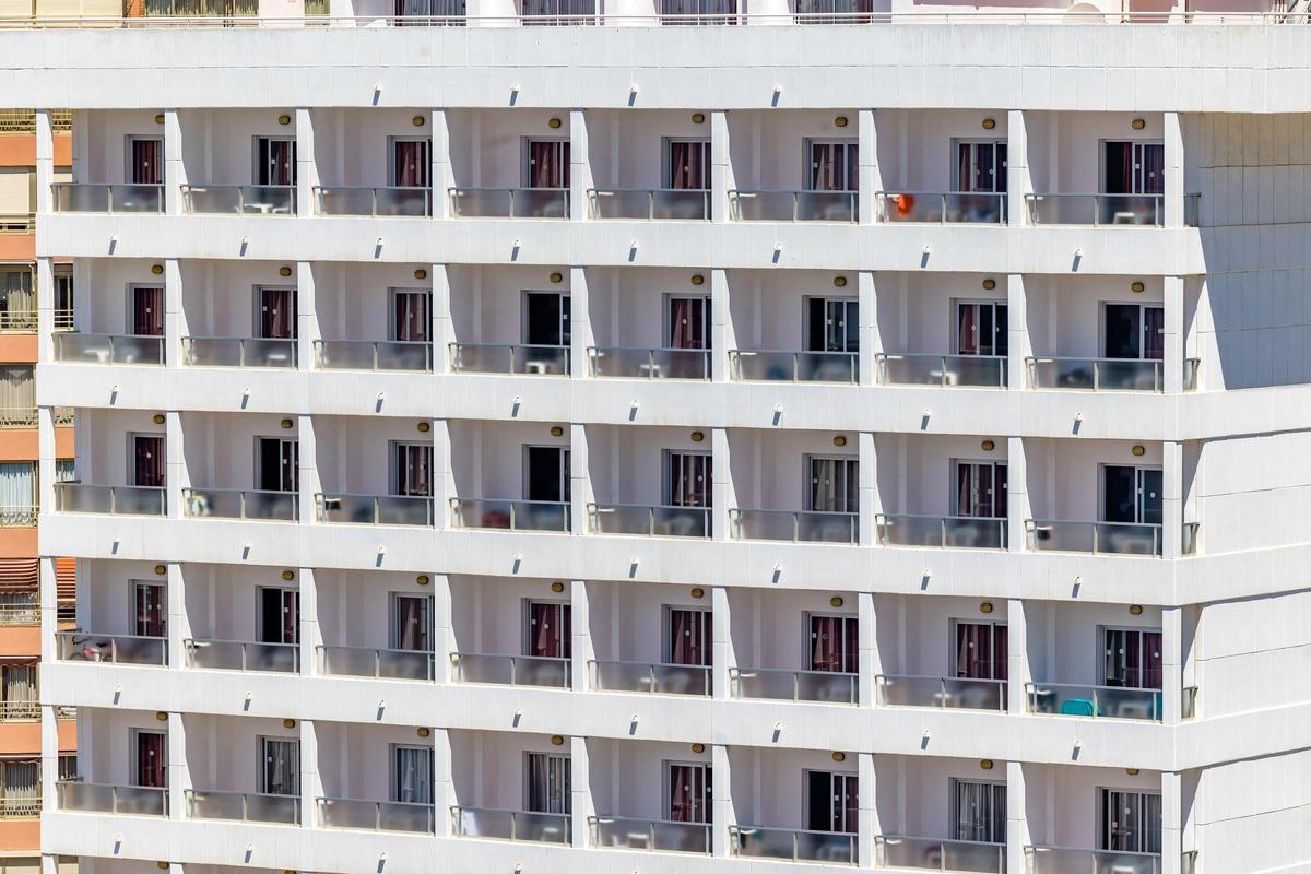 50 años del hotel Poseidón de Benidorm: el antes y el ahora 50 años del hotel Poseidón de Benidorm: el antes y el ahora