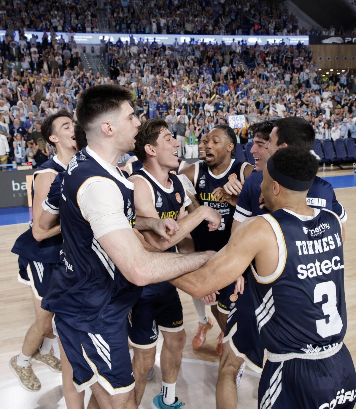 El Alimerka Oviedo Baloncesto se impone al Inveready Gipuzkoa en una noche para la historia y luchará por el ascenso a la ACB
