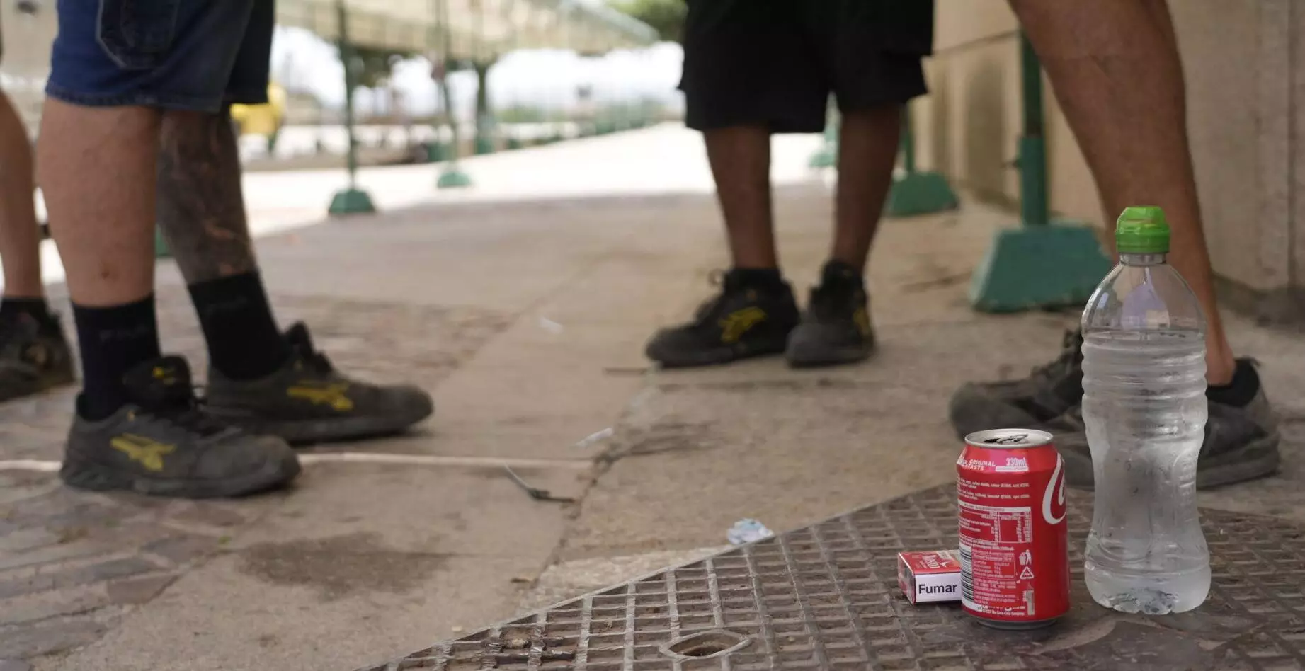 Sobrevivir a la ola de calor en Zamora cuando trabajas en la calle a base de agua, sombrero y madrugones: "Cuesta el doble, pero hay que hacerlo"