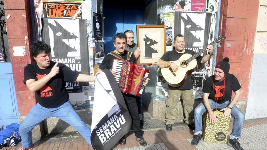 A Coruña dará a una calle el nombre de Os Diplomáticos de Monte Alto: “É un dos grupos musicais máis emblemáticos da cultura galega contemporánea”