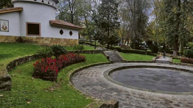 Estanque de Covadonga del Campo San Francisco. | Lucas Blanco