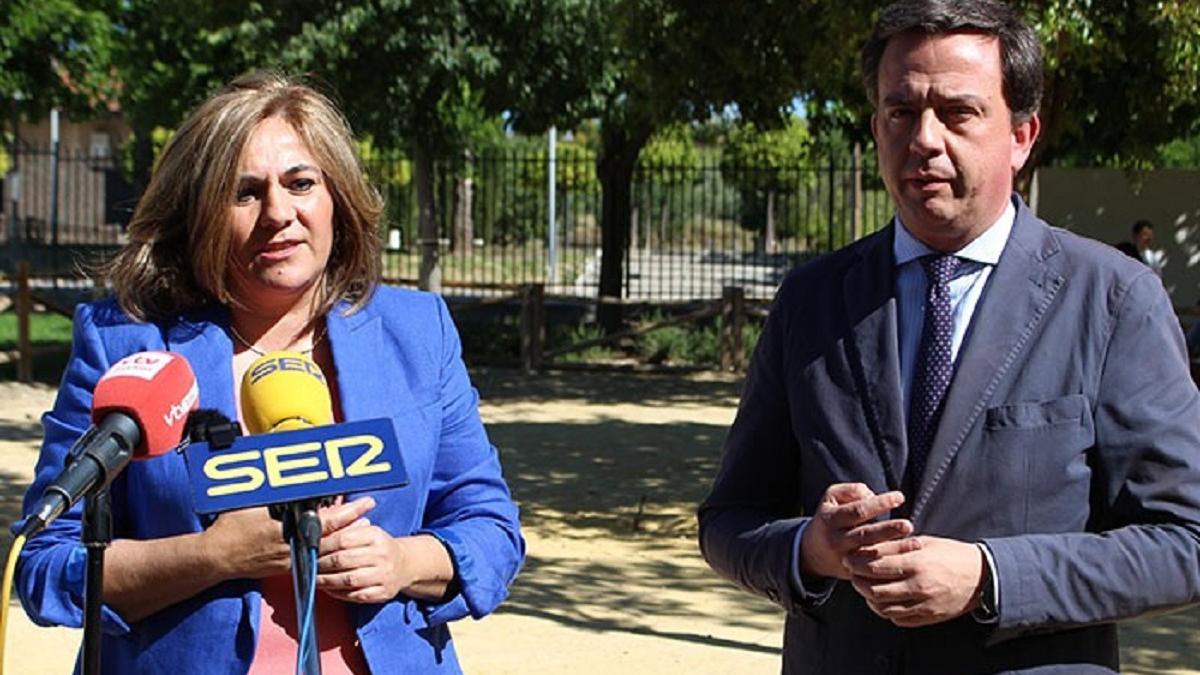 María de la O Redondo y Aurelio García.